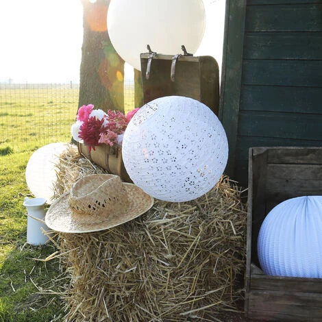 Promo ✔️ SKYLANTERN Boule Papier 35cm Ajourée Blanc - Blanc ❤️ 4 Promo ✔️ SKYLANTERN Boule Papier 35cm Ajourée Blanc - Blanc ❤️ – Image 4